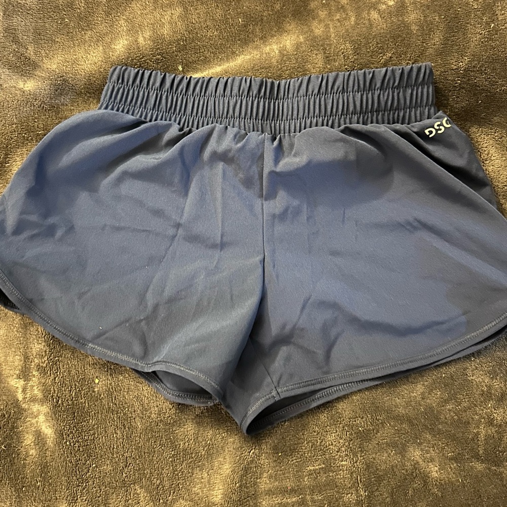 Dick’s Sporting Goods shorts, girls size 8–9.
